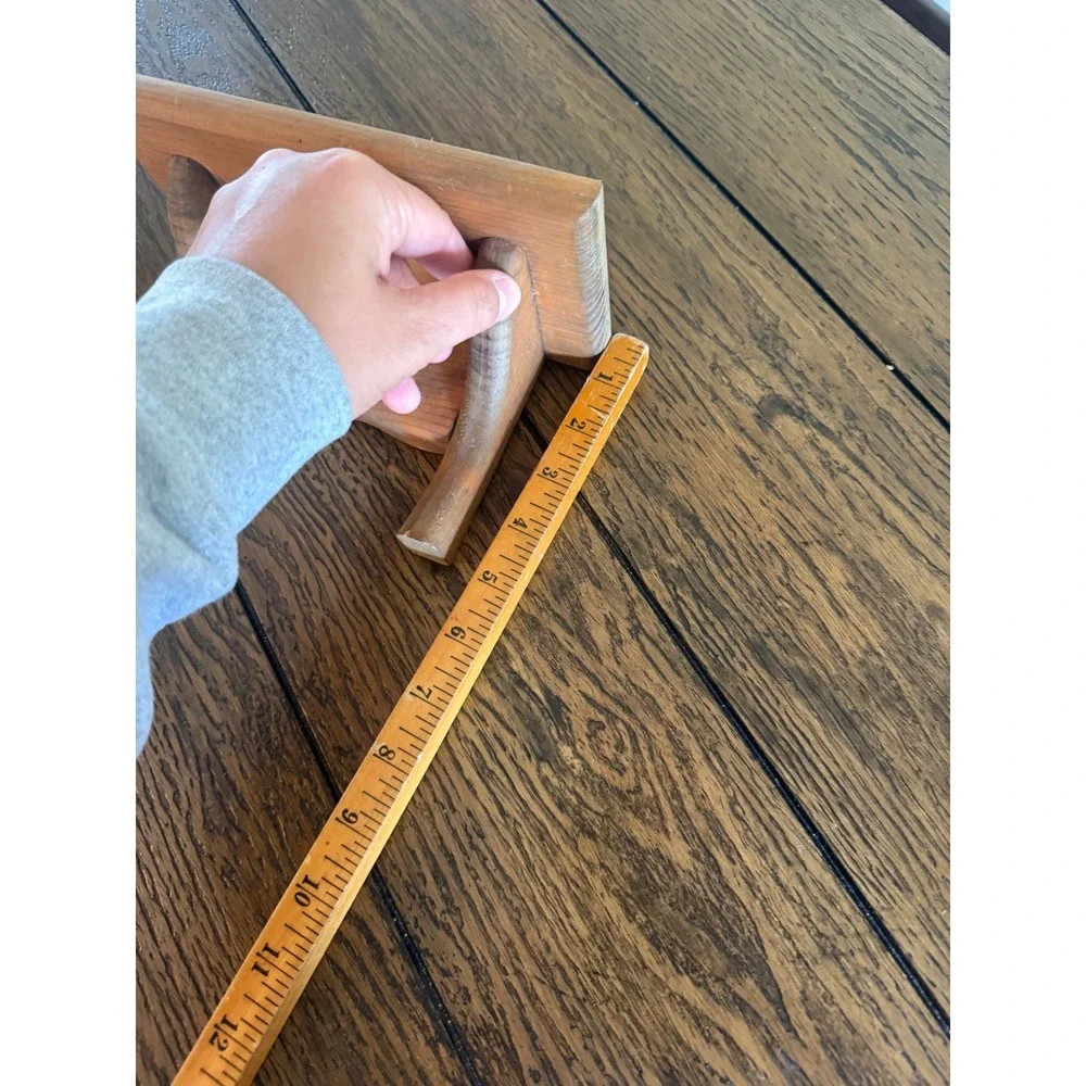Vintage Wooden Wall Shelf Small Brown Good Rustic 3-Peg Key Rack Entryway